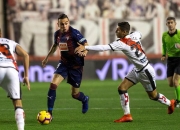 埃瓦尔锋线获得完美复盘：阵容合力铲获胜利的简单介绍